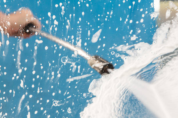 Best Window and Screen Pressure Cleaning in Hometown, IL